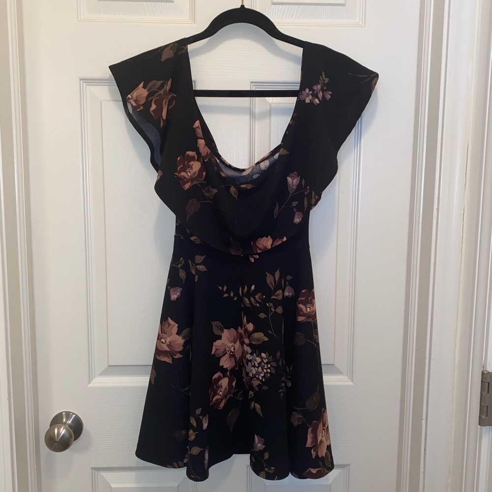 Windsor Black Mauve Floral Skater Off the Shoulder Dress